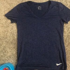 Nike Drifit v-neck shirt